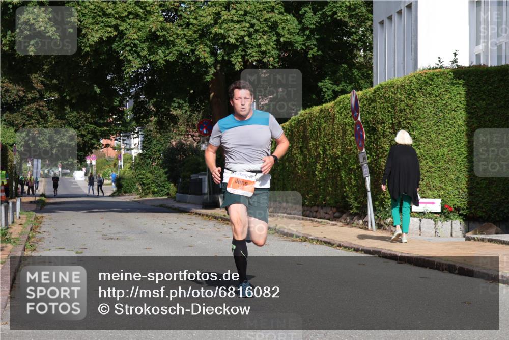 25.08.2024 - 20. Blankeneser Heldenlauf Strokosch-Dieckow http://msf.ph/oto/6816082 25.08.2024 09:44:17 Ziel 139 meine-sportfotos.de