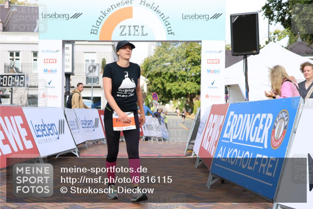 25.08.2024 - 20. Blankeneser Heldenlauf Strokosch-Dieckow http://msf.ph/oto/6816115 25.08.2024 10:01:15 Ziel 109, 172 meine-sportfotos.de