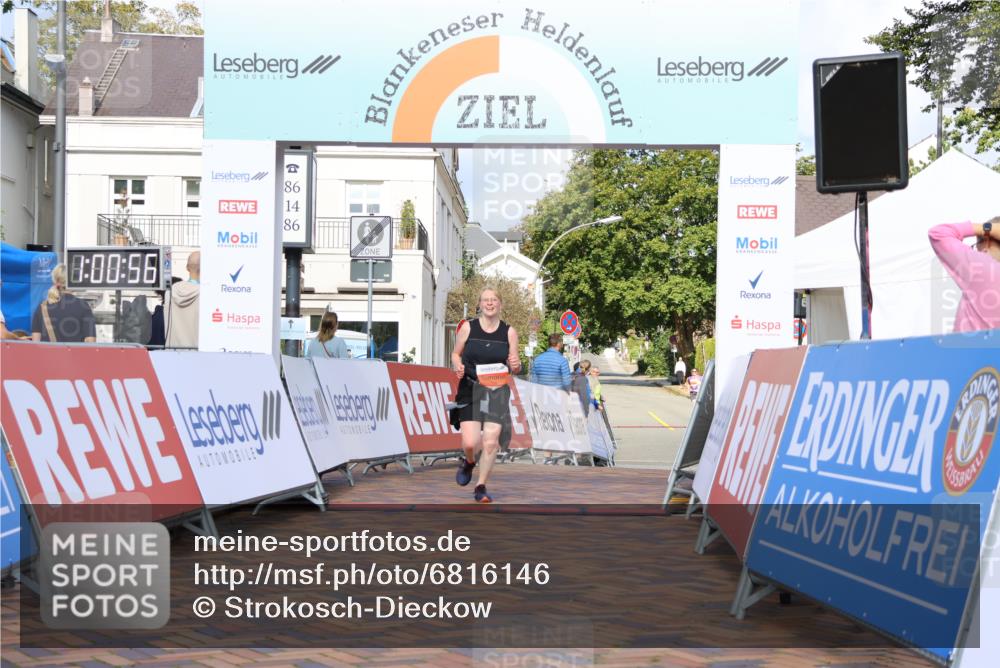 25.08.2024 - 20. Blankeneser Heldenlauf Strokosch-Dieckow http://msf.ph/oto/6816146 25.08.2024 10:01:29 Ziel 192 meine-sportfotos.de