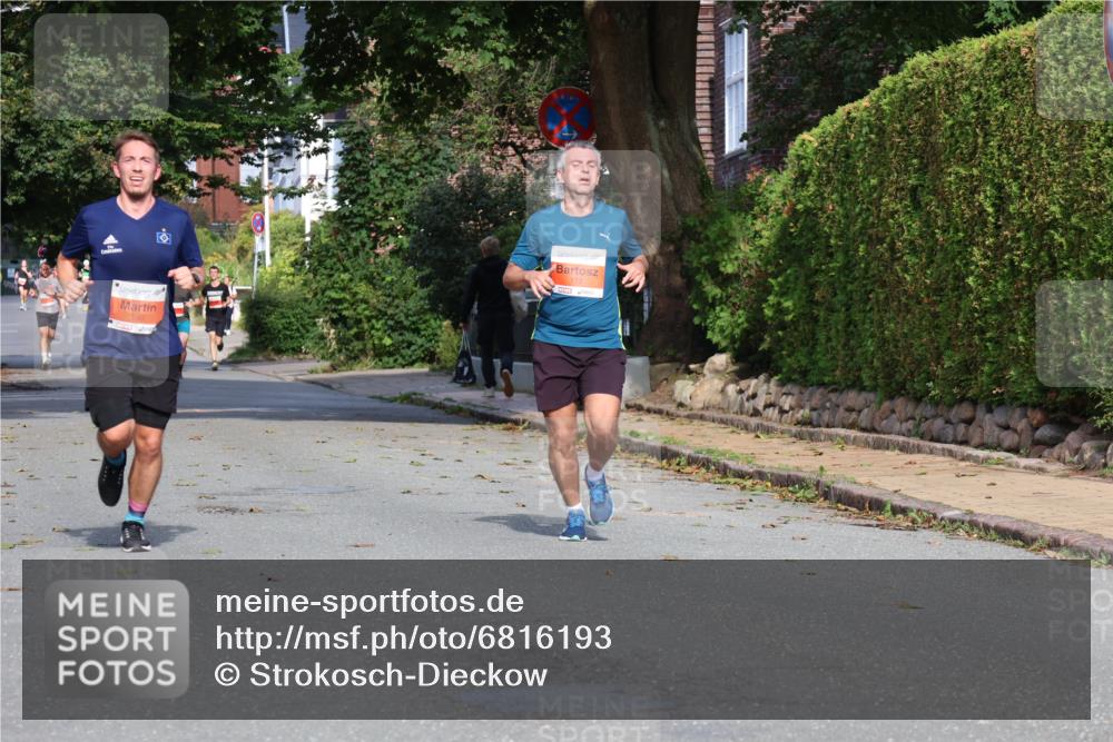 25.08.2024 - 20. Blankeneser Heldenlauf Strokosch-Dieckow http://msf.ph/oto/6816193 25.08.2024 09:45:14 Ziel 150, 173, 247 meine-sportfotos.de