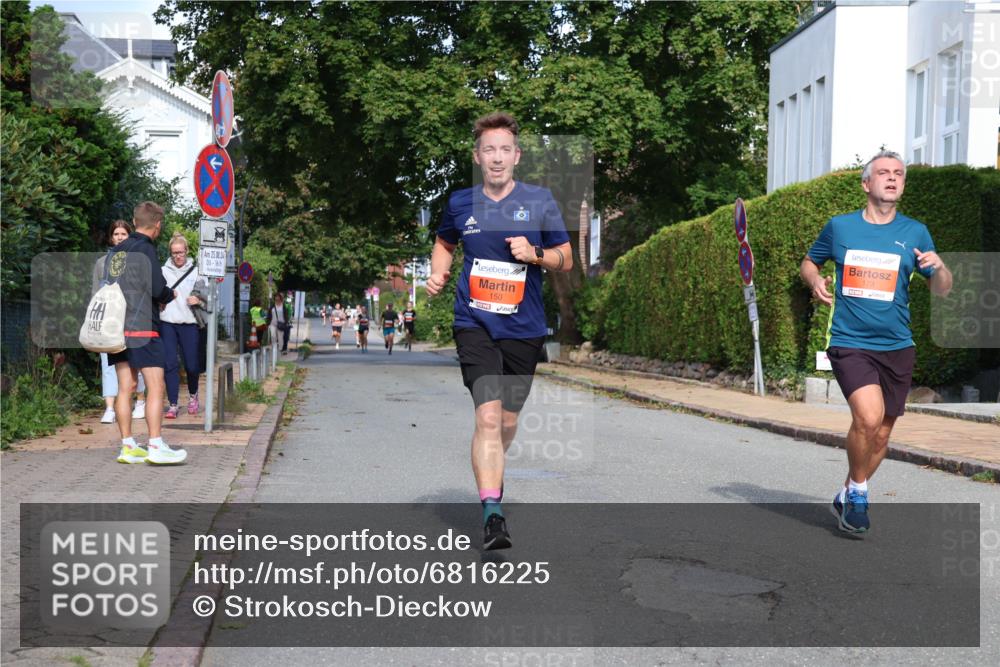25.08.2024 - 20. Blankeneser Heldenlauf Strokosch-Dieckow http://msf.ph/oto/6816225 25.08.2024 09:45:17 Ziel 150, 173, 247 meine-sportfotos.de