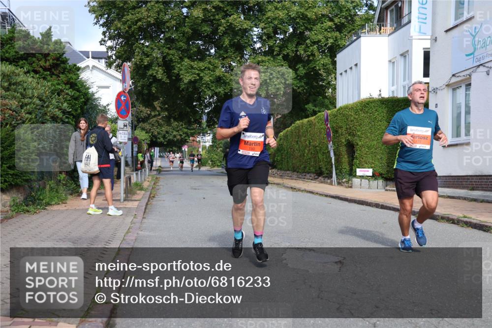25.08.2024 - 20. Blankeneser Heldenlauf Strokosch-Dieckow http://msf.ph/oto/6816233 25.08.2024 09:45:17 Ziel 150, 173, 247 meine-sportfotos.de