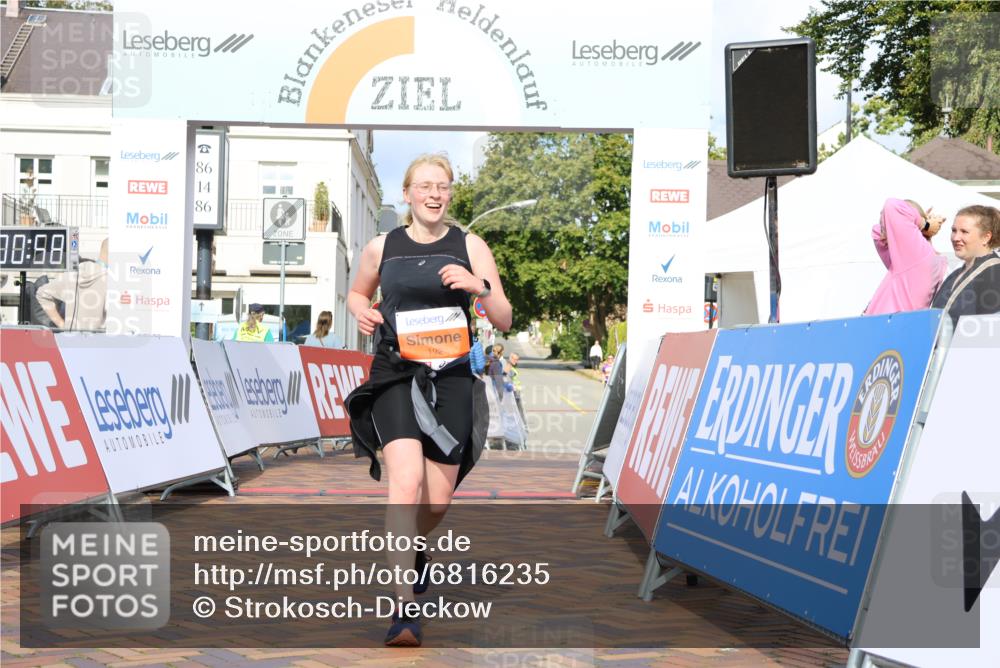 25.08.2024 - 20. Blankeneser Heldenlauf Strokosch-Dieckow http://msf.ph/oto/6816235 25.08.2024 10:01:31 Ziel 192 meine-sportfotos.de
