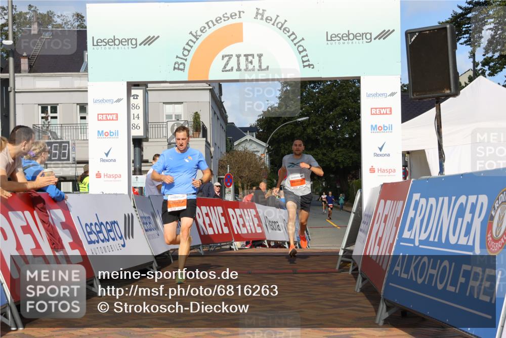 25.08.2024 - 20. Blankeneser Heldenlauf Strokosch-Dieckow http://msf.ph/oto/6816263 25.08.2024 09:39:26 Ziel 126, 145 meine-sportfotos.de