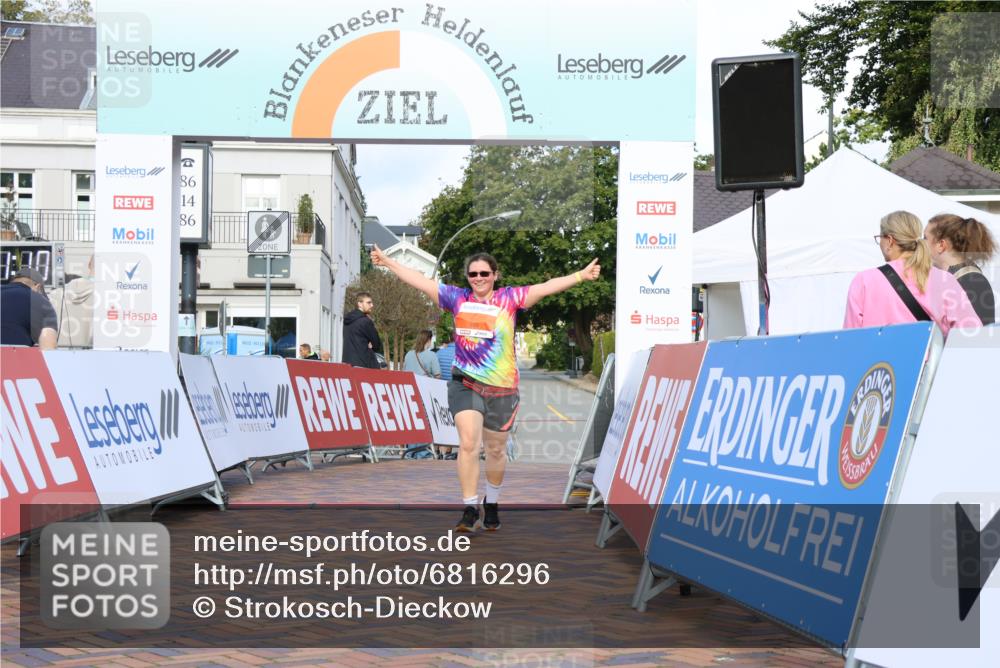 25.08.2024 - 20. Blankeneser Heldenlauf Strokosch-Dieckow http://msf.ph/oto/6816296 25.08.2024 10:01:43 Ziel 290 meine-sportfotos.de