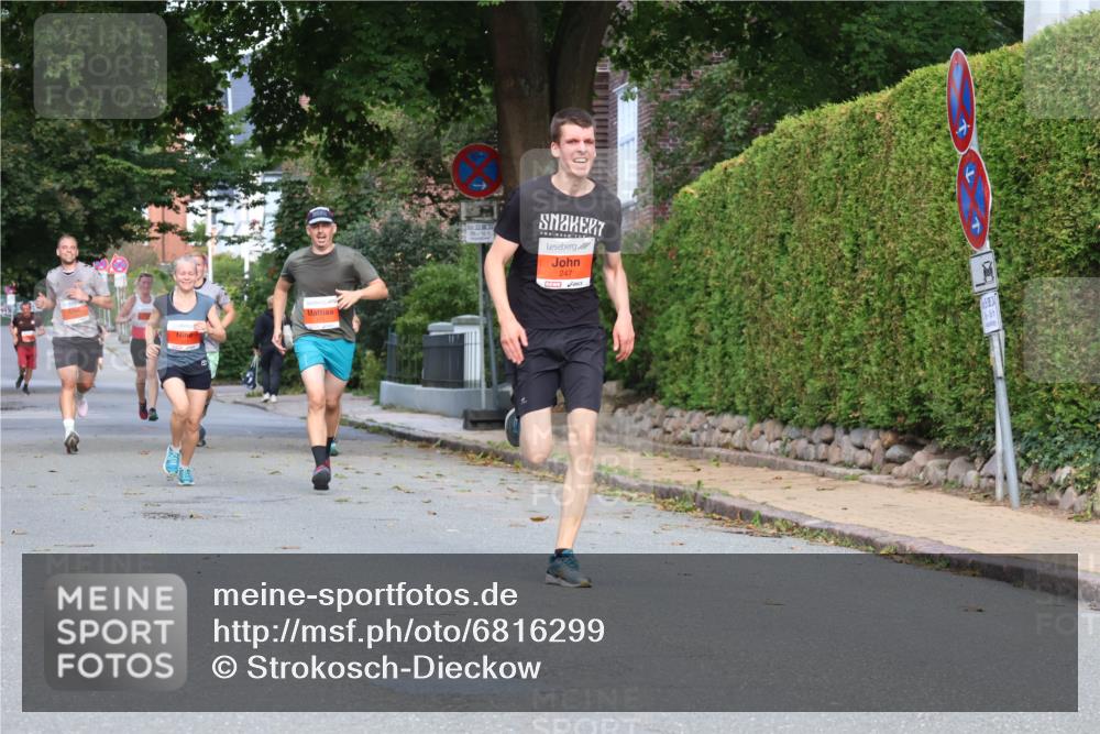 25.08.2024 - 20. Blankeneser Heldenlauf Strokosch-Dieckow http://msf.ph/oto/6816299 25.08.2024 09:45:26 Ziel 101, 171, 247, 266, 271, 273 meine-sportfotos.de