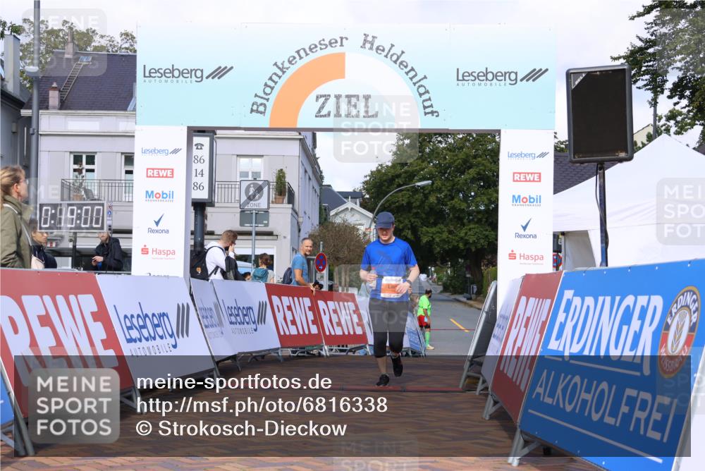 25.08.2024 - 20. Blankeneser Heldenlauf Strokosch-Dieckow http://msf.ph/oto/6816338 25.08.2024 10:04:19 Ziel 168 meine-sportfotos.de