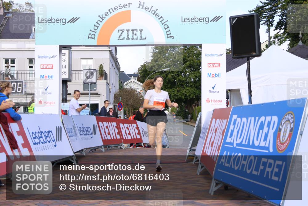 25.08.2024 - 20. Blankeneser Heldenlauf Strokosch-Dieckow http://msf.ph/oto/6816403 25.08.2024 09:39:39 Ziel 156, 265 meine-sportfotos.de