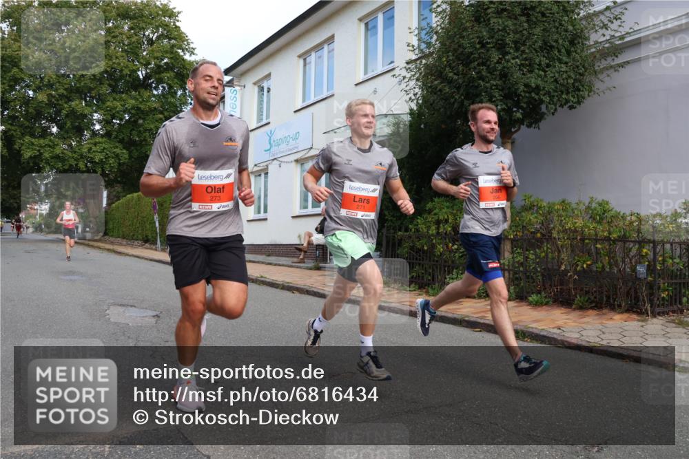 25.08.2024 - 20. Blankeneser Heldenlauf Strokosch-Dieckow http://msf.ph/oto/6816434 25.08.2024 09:45:34 Ziel 101, 171, 243, 266, 271, 273 meine-sportfotos.de