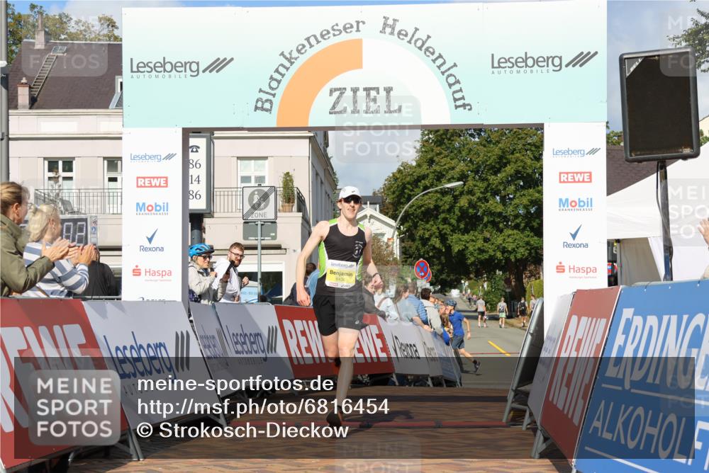 25.08.2024 - 20. Blankeneser Heldenlauf Strokosch-Dieckow http://msf.ph/oto/6816454 25.08.2024 10:09:21 Ziel 6436 meine-sportfotos.de