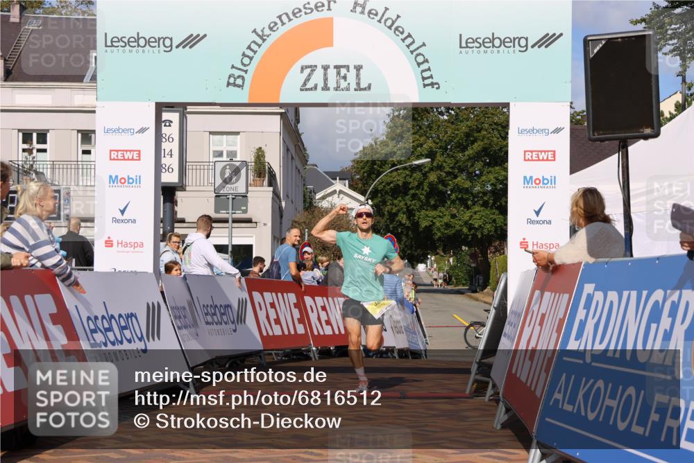 25.08.2024 - 20. Blankeneser Heldenlauf Strokosch-Dieckow http://msf.ph/oto/6816512 25.08.2024 10:10:10 Ziel 6012 meine-sportfotos.de