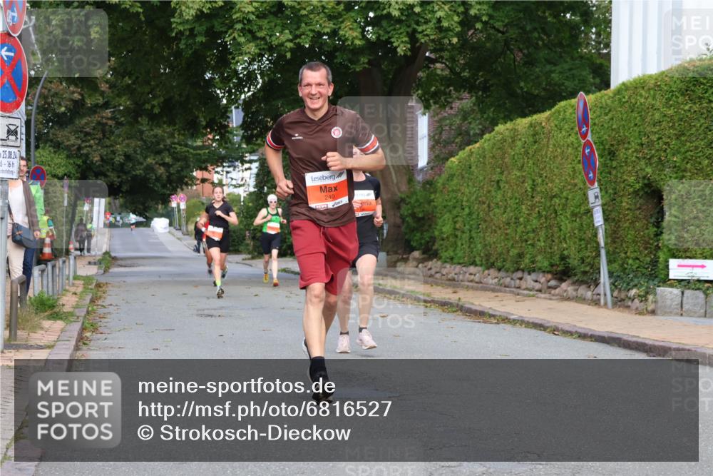 25.08.2024 - 20. Blankeneser Heldenlauf Strokosch-Dieckow http://msf.ph/oto/6816527 25.08.2024 09:45:46 Ziel 164, 188, 207, 249, 282 meine-sportfotos.de