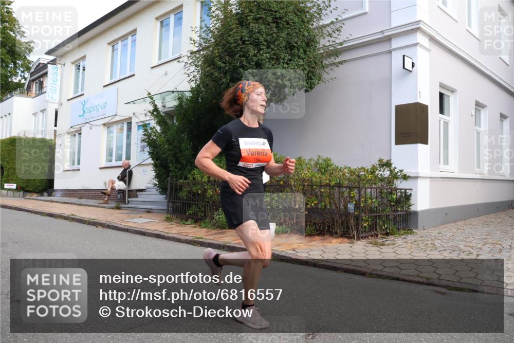 25.08.2024 - 20. Blankeneser Heldenlauf Strokosch-Dieckow http://msf.ph/oto/6816557 25.08.2024 09:45:49 Ziel 164, 188, 207, 249, 282 meine-sportfotos.de