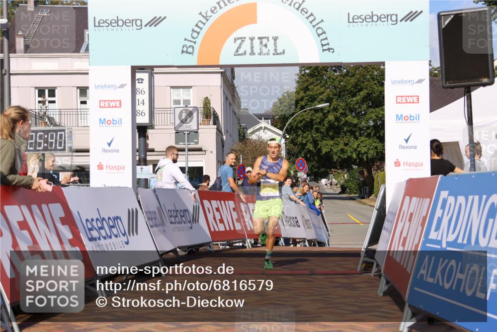 25.08.2024 - 20. Blankeneser Heldenlauf Strokosch-Dieckow http://msf.ph/oto/6816579 25.08.2024 10:10:58 Ziel 6361 meine-sportfotos.de