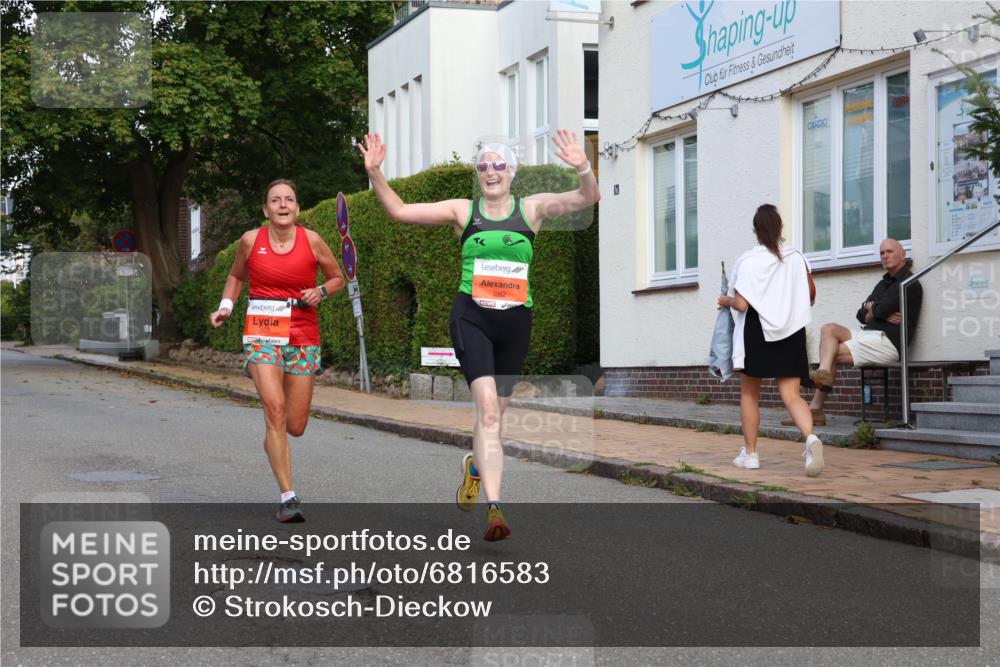 25.08.2024 - 20. Blankeneser Heldenlauf Strokosch-Dieckow http://msf.ph/oto/6816583 25.08.2024 09:45:53 Ziel 164, 207, 282 meine-sportfotos.de
