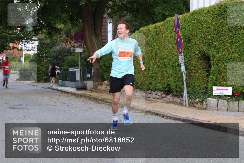 25.08.2024 - 20. Blankeneser Heldenlauf Strokosch-Dieckow http://msf.ph/oto/6816652 25.08.2024 09:46:25 Ziel 111, 157 meine-sportfotos.de