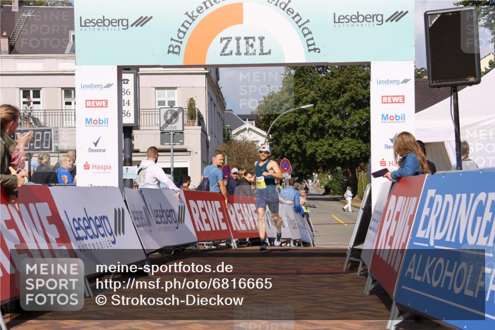 25.08.2024 - 20. Blankeneser Heldenlauf Strokosch-Dieckow http://msf.ph/oto/6816665 25.08.2024 10:11:39 Ziel 6270 meine-sportfotos.de