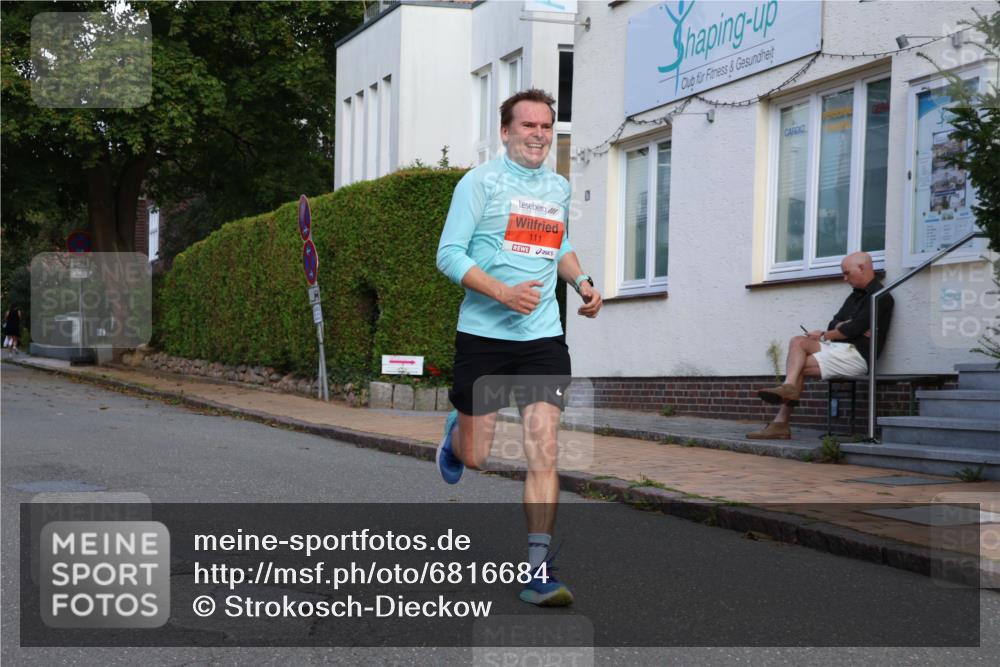 25.08.2024 - 20. Blankeneser Heldenlauf Strokosch-Dieckow http://msf.ph/oto/6816684 25.08.2024 09:46:27 Ziel 111, 157 meine-sportfotos.de