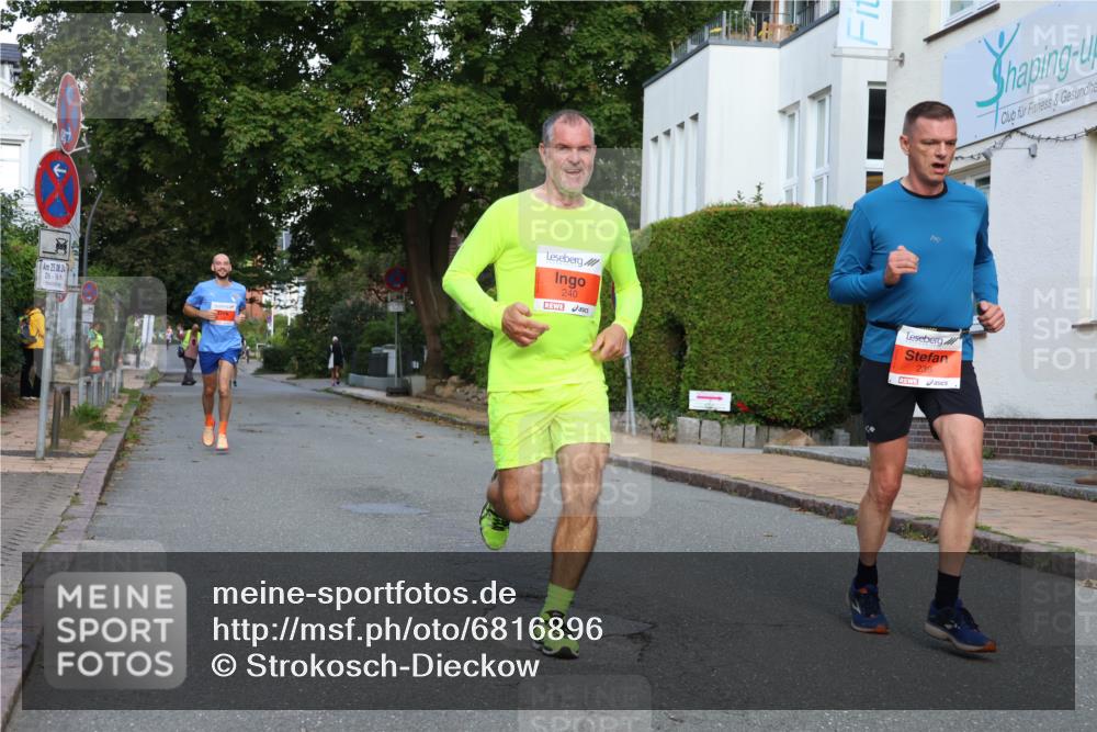 25.08.2024 - 20. Blankeneser Heldenlauf Strokosch-Dieckow http://msf.ph/oto/6816896 25.08.2024 09:47:07 Ziel 179, 239, 240 meine-sportfotos.de
