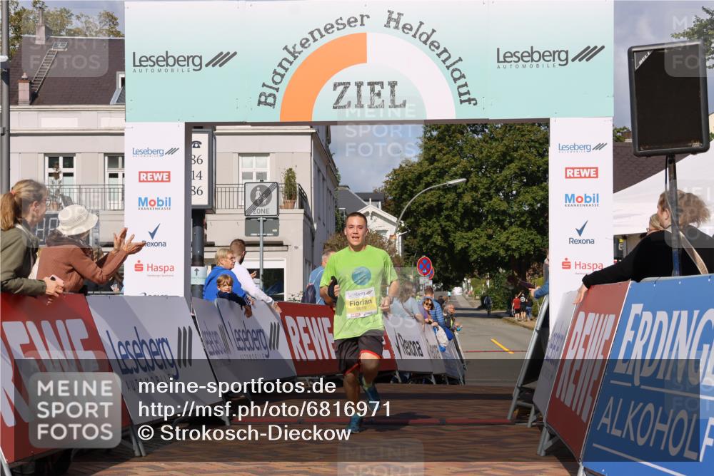 25.08.2024 - 20. Blankeneser Heldenlauf Strokosch-Dieckow http://msf.ph/oto/6816971 25.08.2024 10:13:39 Ziel 6019 meine-sportfotos.de