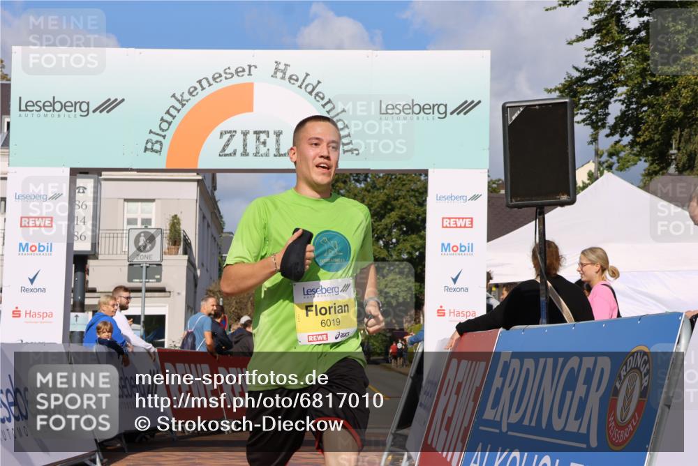 25.08.2024 - 20. Blankeneser Heldenlauf Strokosch-Dieckow http://msf.ph/oto/6817010 25.08.2024 10:13:41 Ziel 6019 meine-sportfotos.de