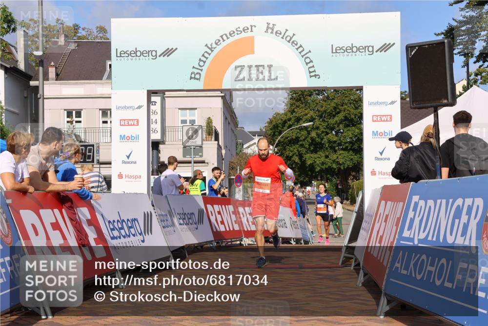 25.08.2024 - 20. Blankeneser Heldenlauf Strokosch-Dieckow http://msf.ph/oto/6817034 25.08.2024 09:41:03 Ziel 137, 152, 204, 244 meine-sportfotos.de