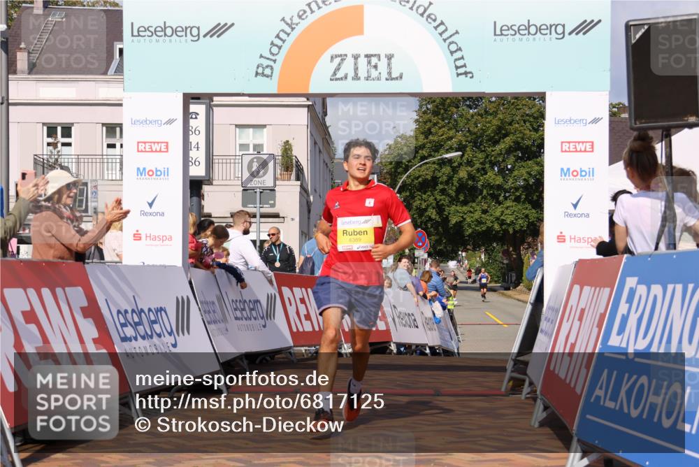 25.08.2024 - 20. Blankeneser Heldenlauf Strokosch-Dieckow http://msf.ph/oto/6817125 25.08.2024 10:14:29 Ziel 6389 meine-sportfotos.de