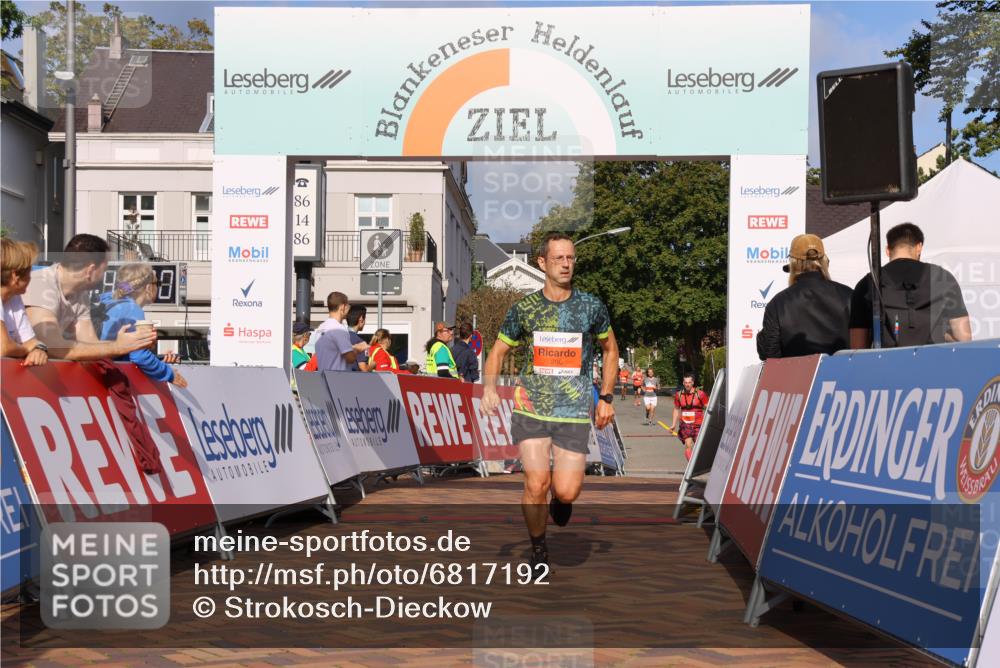 25.08.2024 - 20. Blankeneser Heldenlauf Strokosch-Dieckow http://msf.ph/oto/6817192 25.08.2024 09:41:33 Ziel 206 meine-sportfotos.de