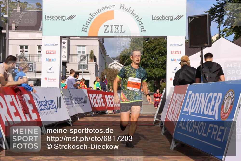 25.08.2024 - 20. Blankeneser Heldenlauf Strokosch-Dieckow http://msf.ph/oto/6817203 25.08.2024 09:41:34 Ziel 148, 206 meine-sportfotos.de