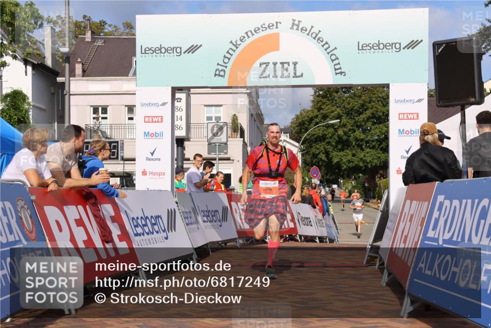 25.08.2024 - 20. Blankeneser Heldenlauf Strokosch-Dieckow http://msf.ph/oto/6817249 25.08.2024 09:41:38 Ziel 148, 206 meine-sportfotos.de