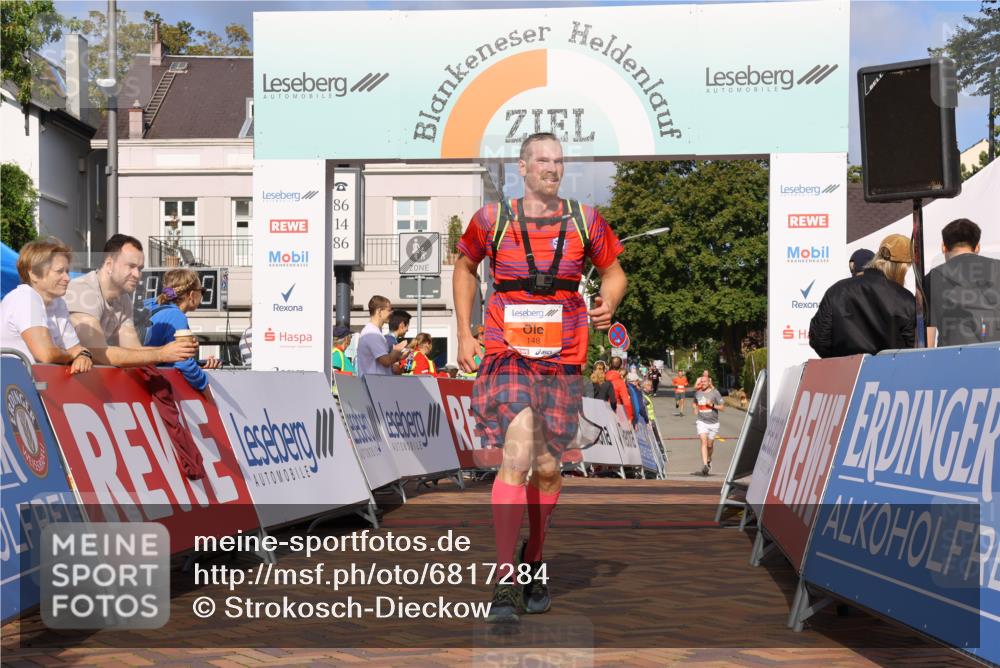 25.08.2024 - 20. Blankeneser Heldenlauf Strokosch-Dieckow http://msf.ph/oto/6817284 25.08.2024 09:41:39 Ziel 148, 206 meine-sportfotos.de