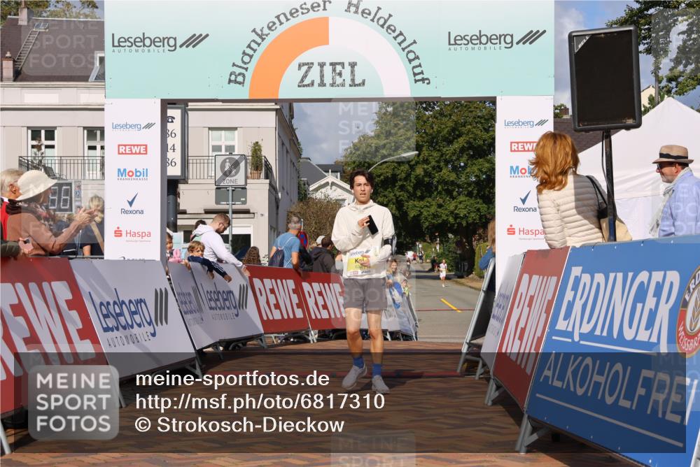 25.08.2024 - 20. Blankeneser Heldenlauf Strokosch-Dieckow http://msf.ph/oto/6817310 25.08.2024 10:15:14 Ziel 6228 meine-sportfotos.de