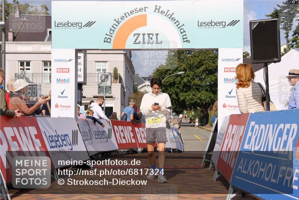25.08.2024 - 20. Blankeneser Heldenlauf Strokosch-Dieckow http://msf.ph/oto/6817324 25.08.2024 10:15:15 Ziel 6228 meine-sportfotos.de