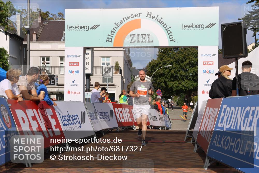 25.08.2024 - 20. Blankeneser Heldenlauf Strokosch-Dieckow http://msf.ph/oto/6817327 25.08.2024 09:41:45 Ziel 105, 148 meine-sportfotos.de