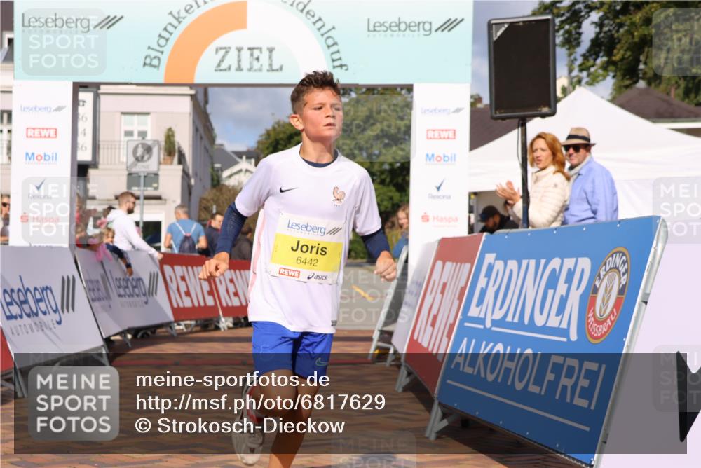 25.08.2024 - 20. Blankeneser Heldenlauf Strokosch-Dieckow http://msf.ph/oto/6817629 25.08.2024 10:16:02 Ziel 6442 meine-sportfotos.de