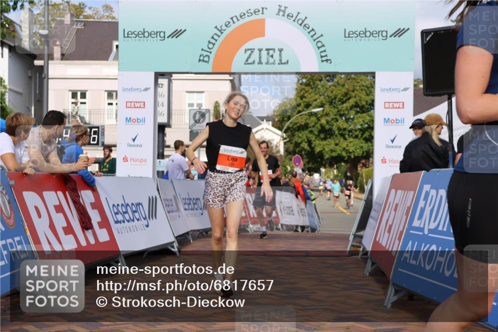 25.08.2024 - 20. Blankeneser Heldenlauf Strokosch-Dieckow http://msf.ph/oto/6817657 25.08.2024 09:42:09 Ziel 115, 124, 134, 255 meine-sportfotos.de