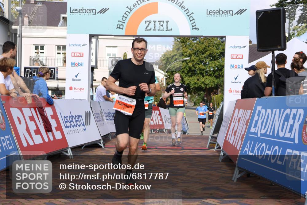 25.08.2024 - 20. Blankeneser Heldenlauf Strokosch-Dieckow http://msf.ph/oto/6817787 25.08.2024 09:42:21 Ziel 130, 167, 175, 223 meine-sportfotos.de