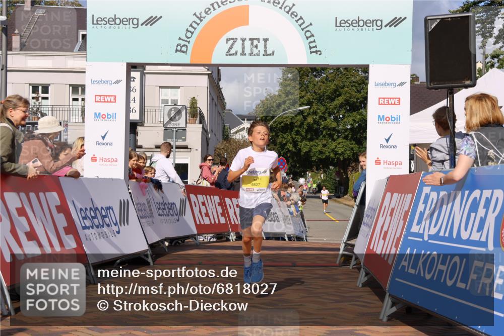 25.08.2024 - 20. Blankeneser Heldenlauf Strokosch-Dieckow http://msf.ph/oto/6818027 25.08.2024 10:17:59 Ziel 6527 meine-sportfotos.de
