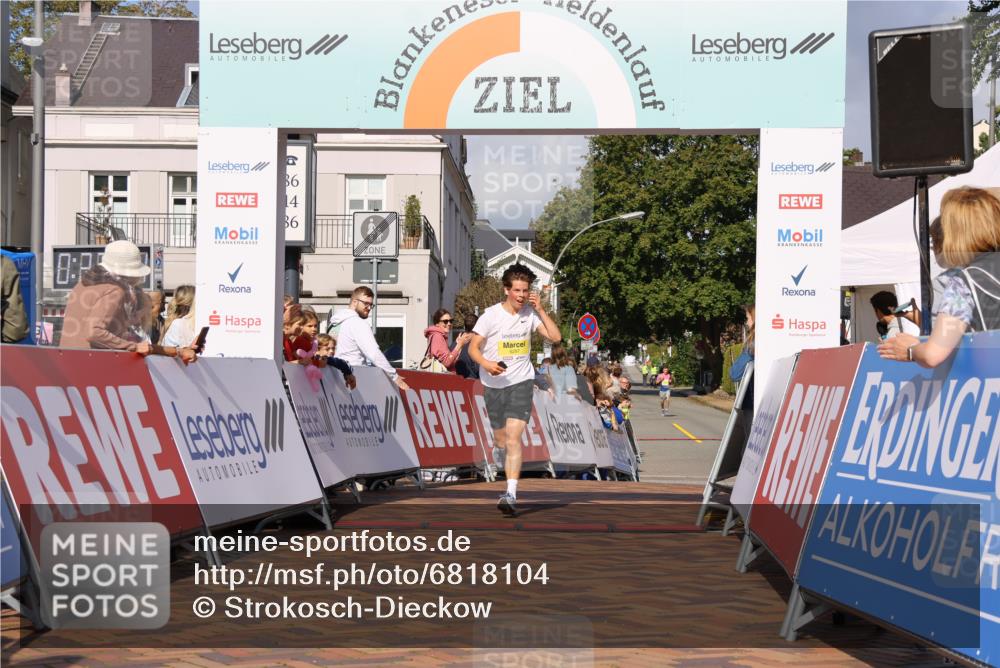 25.08.2024 - 20. Blankeneser Heldenlauf Strokosch-Dieckow http://msf.ph/oto/6818104 25.08.2024 10:18:09 Ziel 6297 meine-sportfotos.de