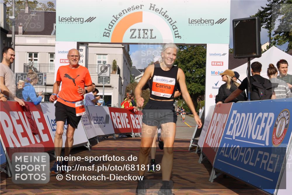 25.08.2024 - 20. Blankeneser Heldenlauf Strokosch-Dieckow http://msf.ph/oto/6818119 25.08.2024 09:42:52 Ziel 142, 191, 222 meine-sportfotos.de