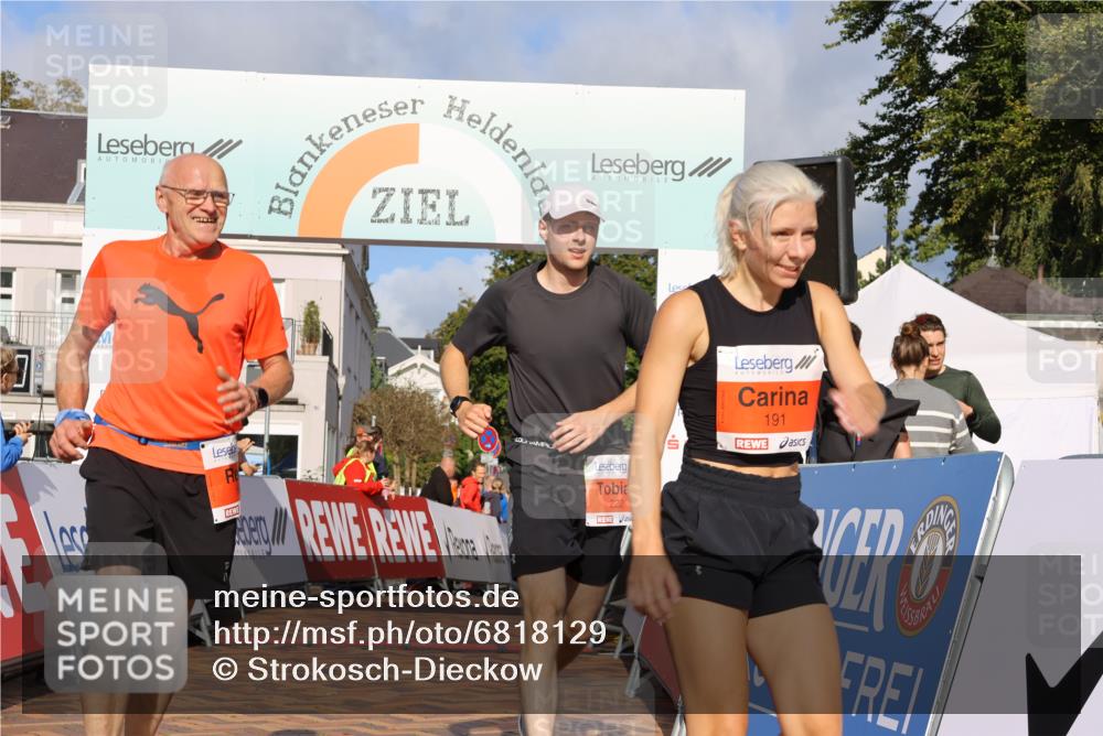 25.08.2024 - 20. Blankeneser Heldenlauf Strokosch-Dieckow http://msf.ph/oto/6818129 25.08.2024 09:42:53 Ziel 142, 191, 222 meine-sportfotos.de