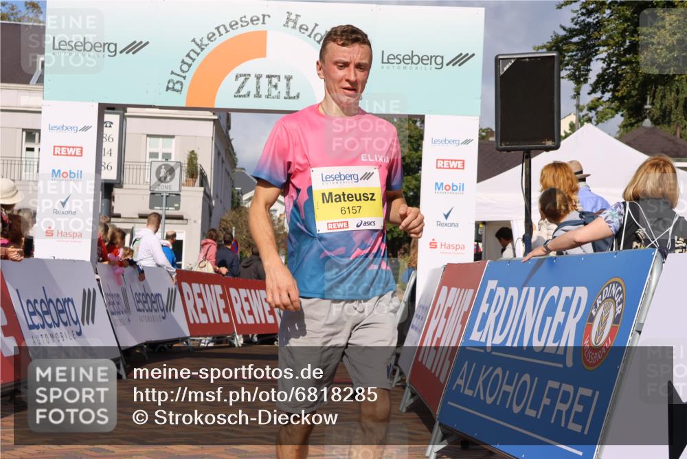 25.08.2024 - 20. Blankeneser Heldenlauf Strokosch-Dieckow http://msf.ph/oto/6818285 25.08.2024 10:18:26 Ziel 6157 meine-sportfotos.de