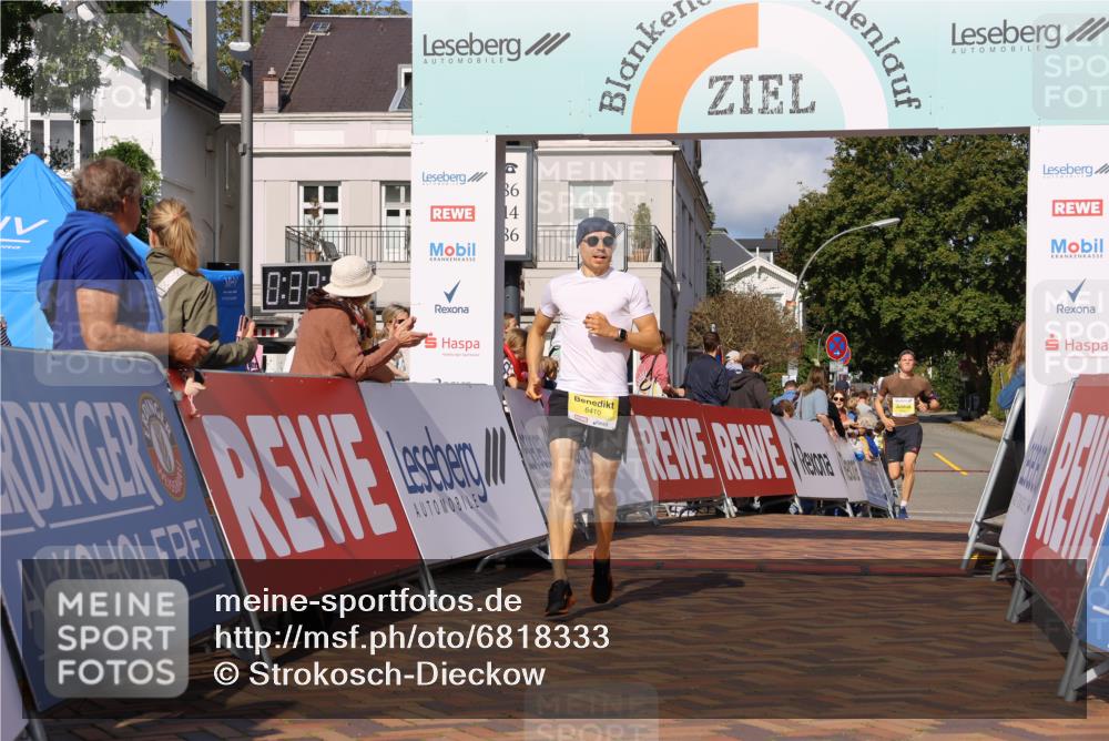 25.08.2024 - 20. Blankeneser Heldenlauf Strokosch-Dieckow http://msf.ph/oto/6818333 25.08.2024 10:18:33 Ziel 6354, 6410 meine-sportfotos.de