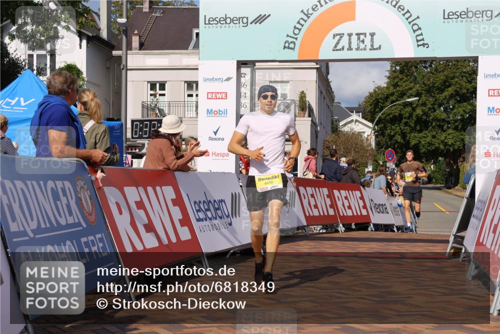 25.08.2024 - 20. Blankeneser Heldenlauf Strokosch-Dieckow http://msf.ph/oto/6818349 25.08.2024 10:18:33 Ziel 6354, 6410 meine-sportfotos.de