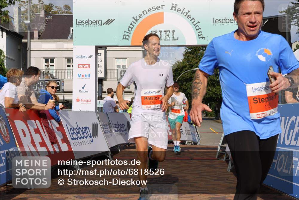 25.08.2024 - 20. Blankeneser Heldenlauf Strokosch-Dieckow http://msf.ph/oto/6818526 25.08.2024 09:43:25 Ziel 113, 170, 274, 275 meine-sportfotos.de