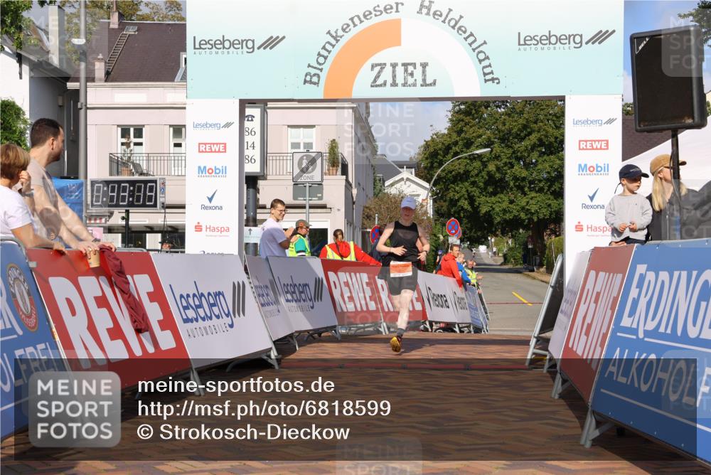 25.08.2024 - 20. Blankeneser Heldenlauf Strokosch-Dieckow http://msf.ph/oto/6818599 25.08.2024 09:43:52 Ziel 254 meine-sportfotos.de