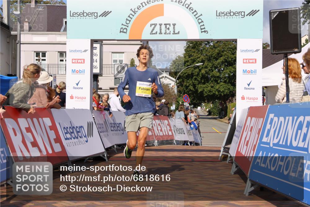 25.08.2024 - 20. Blankeneser Heldenlauf Strokosch-Dieckow http://msf.ph/oto/6818616 25.08.2024 10:19:02 Ziel 6141, 6412 meine-sportfotos.de