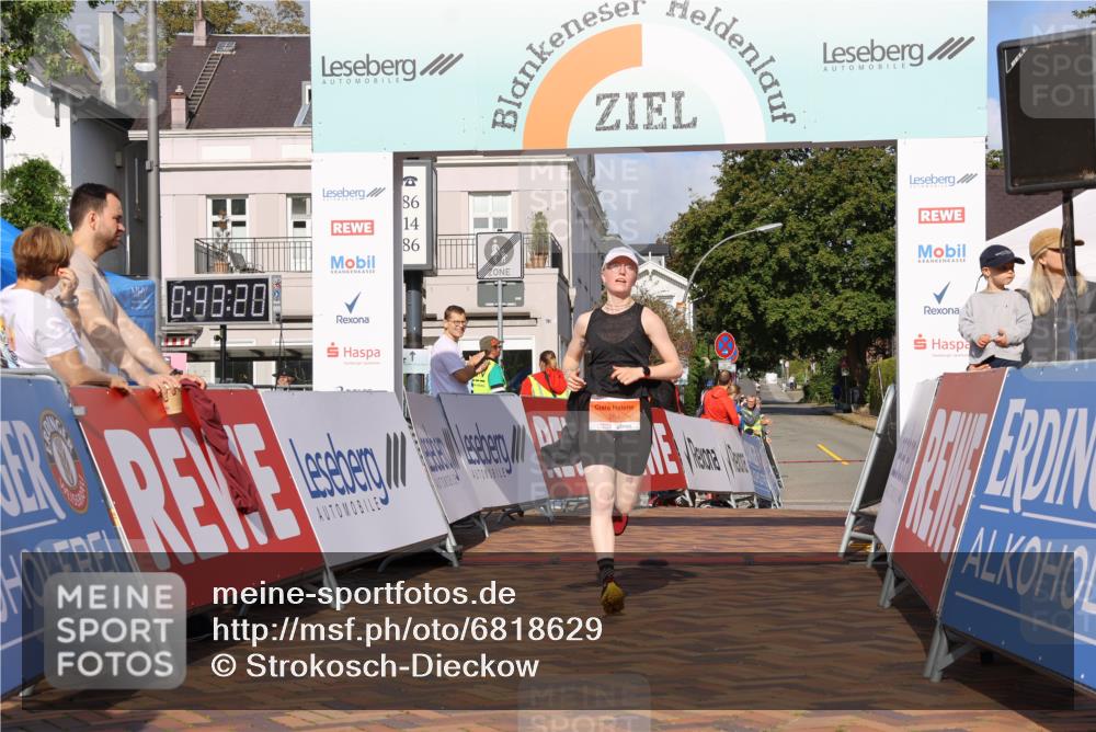 25.08.2024 - 20. Blankeneser Heldenlauf Strokosch-Dieckow http://msf.ph/oto/6818629 25.08.2024 09:43:53 Ziel 254 meine-sportfotos.de