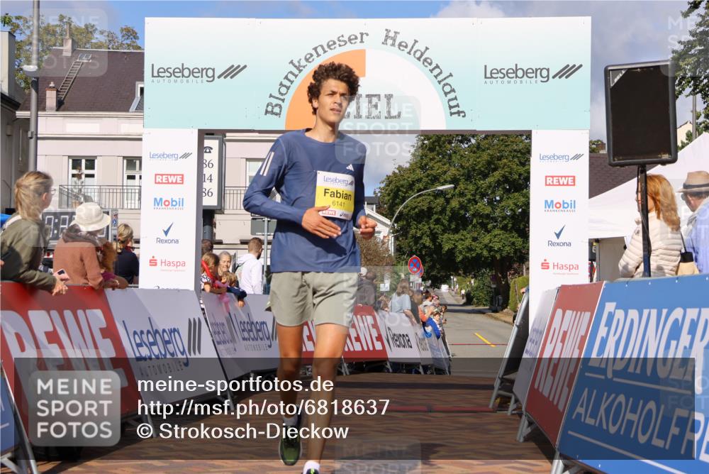 25.08.2024 - 20. Blankeneser Heldenlauf Strokosch-Dieckow http://msf.ph/oto/6818637 25.08.2024 10:19:03 Ziel 6141 meine-sportfotos.de