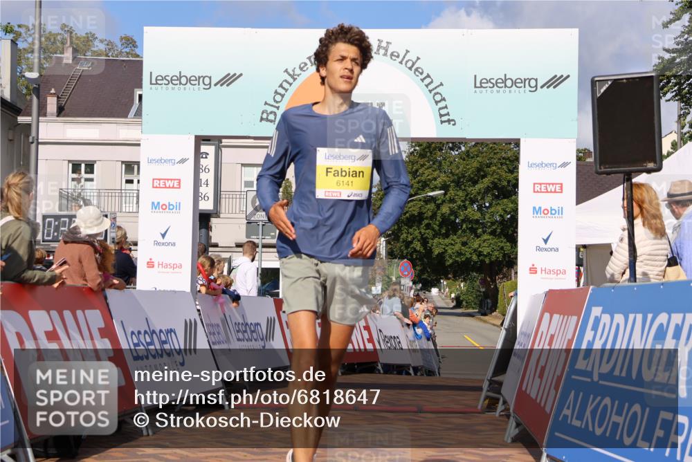 25.08.2024 - 20. Blankeneser Heldenlauf Strokosch-Dieckow http://msf.ph/oto/6818647 25.08.2024 10:19:03 Ziel 6141 meine-sportfotos.de
